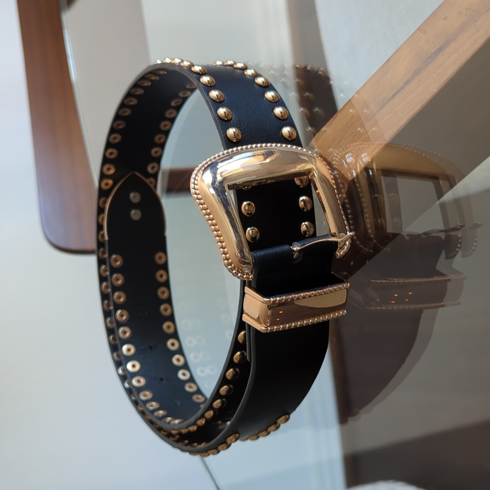 Show me your Mumu black belt